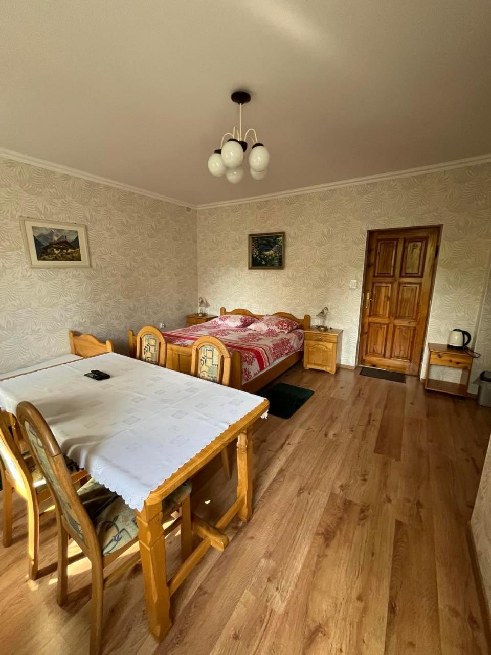 Dom Goscinny Biegun Wałbrzych Exteriér fotografie
